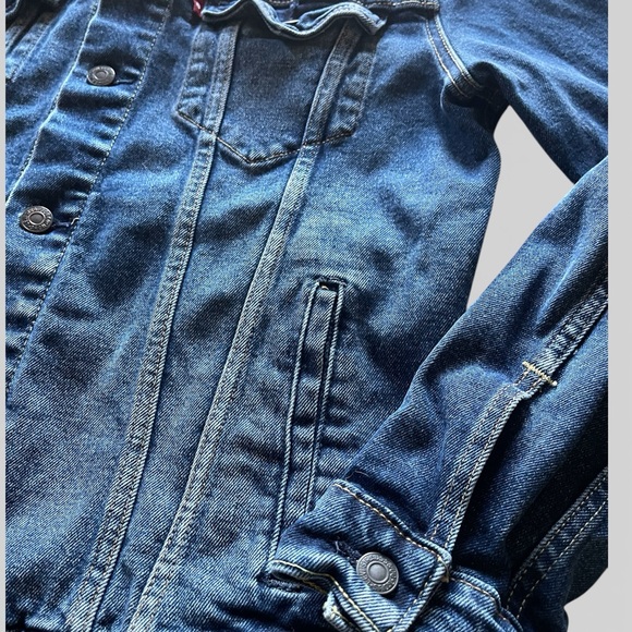 Levi's Light Blue Denim Jacket - Picture 4 of 6
